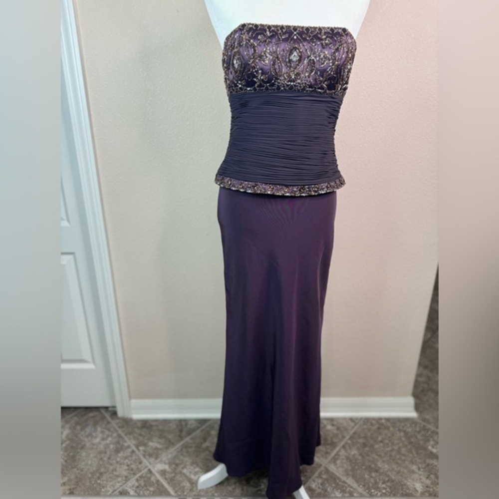 Montage by Mon Cheri beaded strapless dress size 6